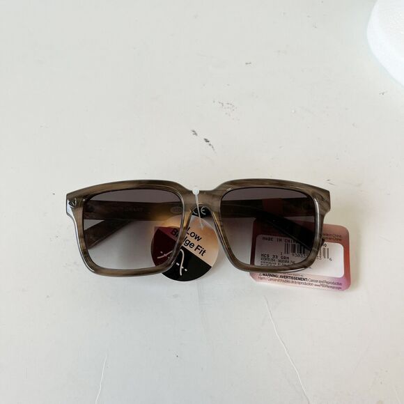 Foster Grant Style for You Tinted Lense Sunglasses Low Bridge Green Brown NWT’s - Picture 9 of 10